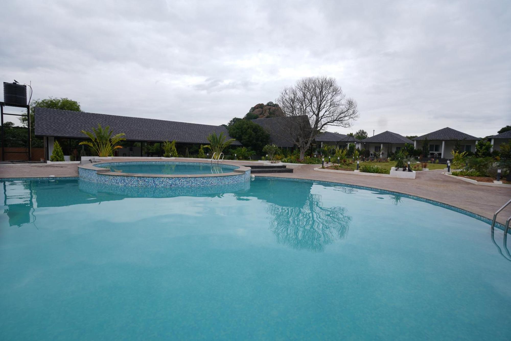 Rāmanagaram Q Mango Resort מראה חיצוני תמונה